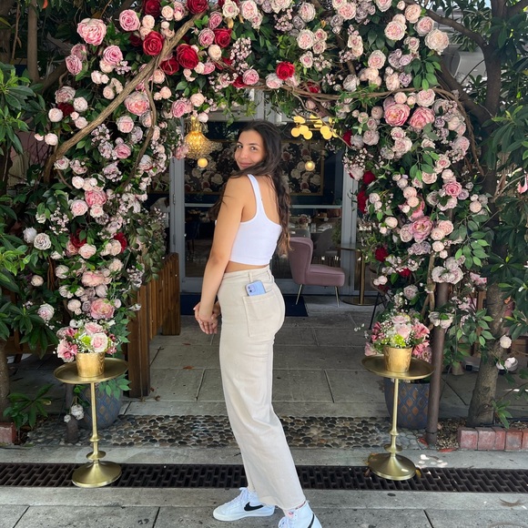 Meet your Posher, Sophia - Picture 1 of 1